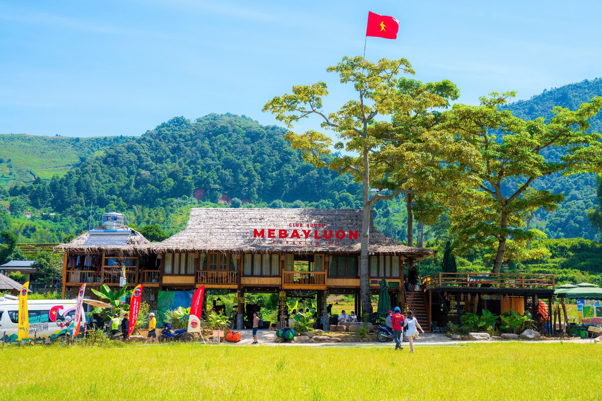 Clubhouse Mebayluon giữa thung lũng Tú Lệ