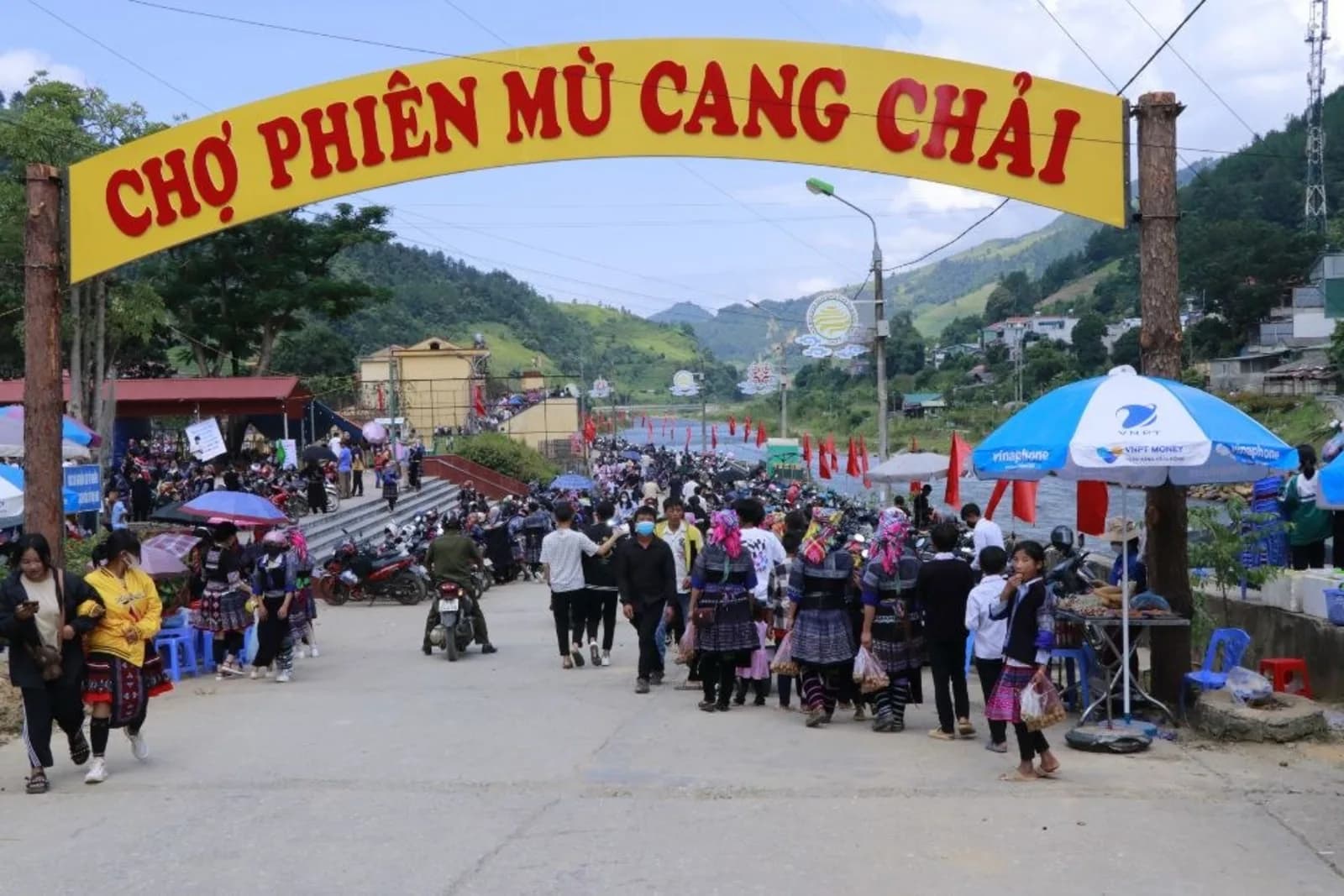 Xã Mù Cang Chải và bản Thái Khim Nọi: nơi nghỉ để ngắm tớ dày, Kim Nọi, Móng Ngựa