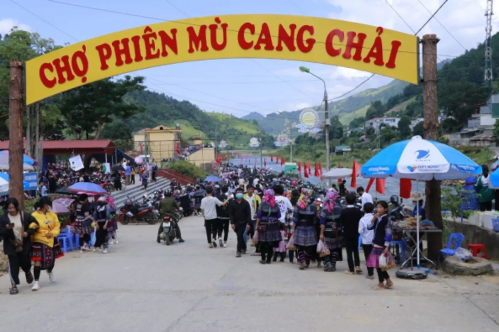 Xã Mù Cang Chải và bản Thái Khim Nọi: nơi nghỉ để ngắm tớ dày, Kim Nọi, Móng Ngựa