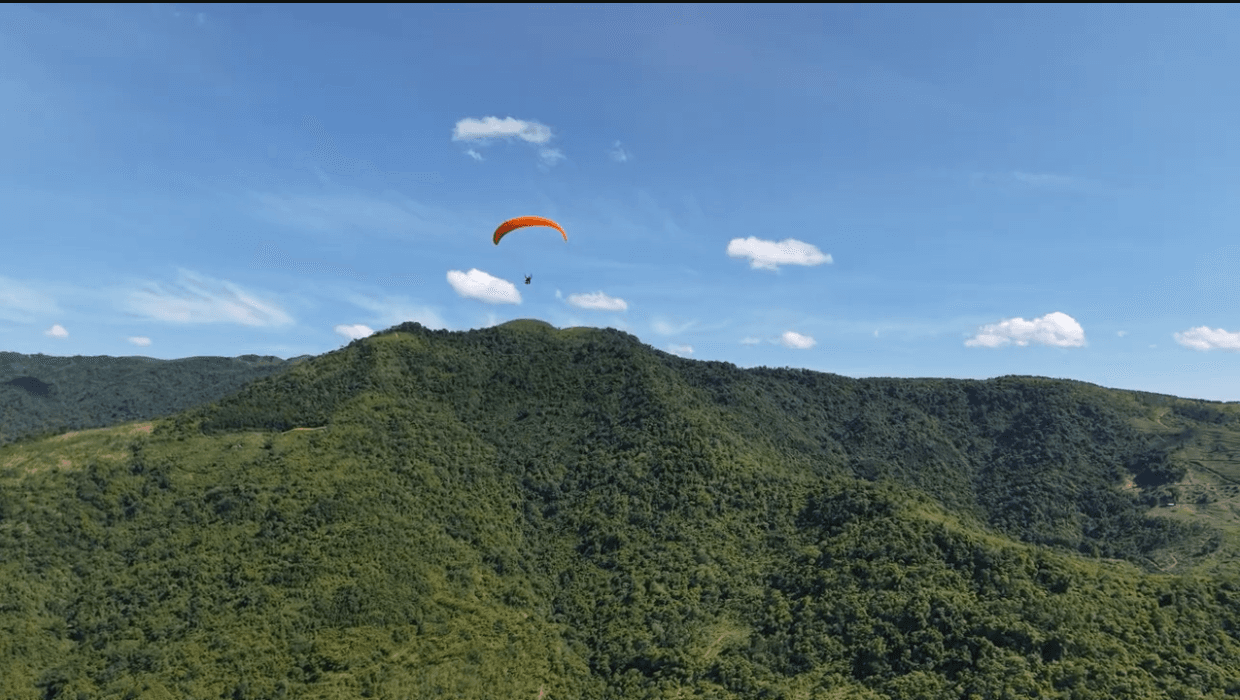 Dù lượn đỉnh Viên Nam (Hà Nội): độ cao, gói bay và giá