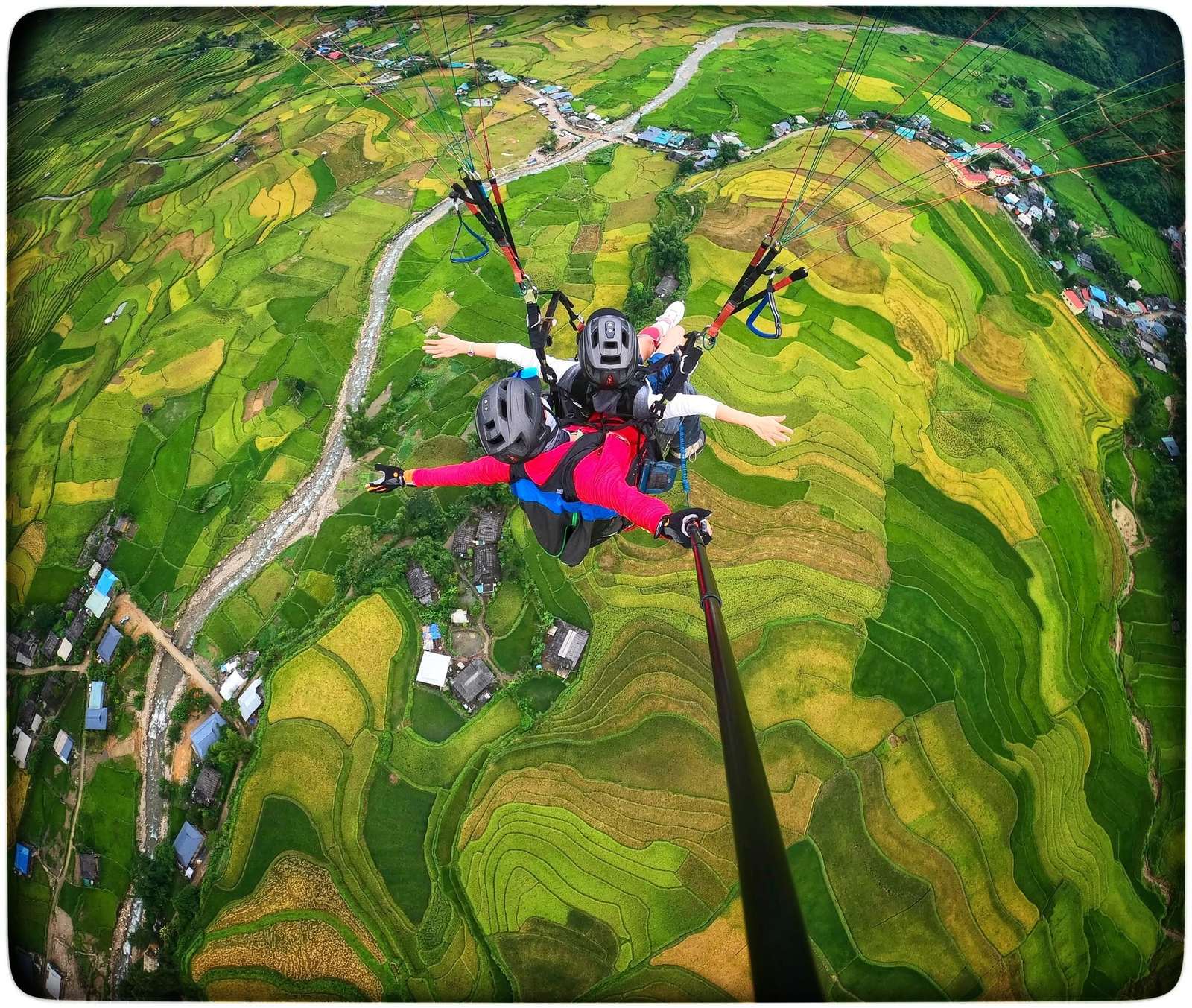 Bay Dù Lượn Mù Cang Chải Hay Sapa? So Sánh Thật Từ Đơn Vị Vận Hành Cả Hai Điểm Bay